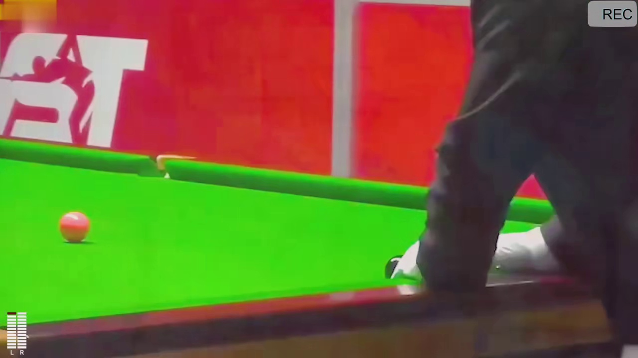 赵心童最古怪的一杆斯诺克，躺赢30分才收手，对手解球解到绝望