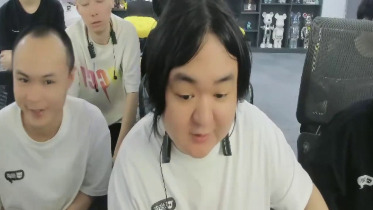 向僵尸开炮陈伯专属服务器开启 向僵尸开炮最强赛季来袭