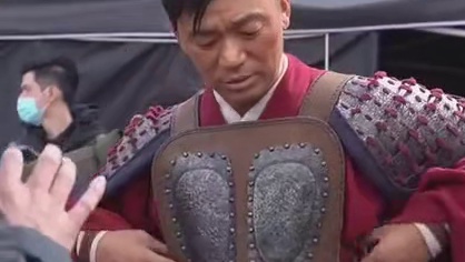 宝强翻跟头栽了竟然是因为吃太多！