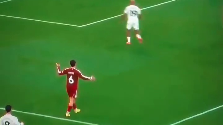 征服双红会的马奎尔操作直接上来了