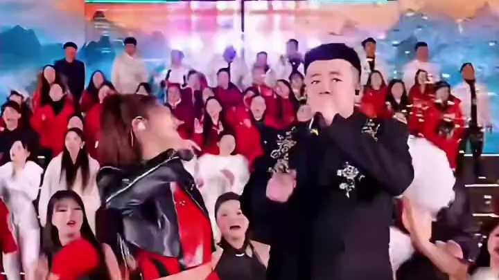 经典歌曲《#天下有情人 》邱一航&木森 合唱燃爆全场！ #木森大舞台 #经典音乐