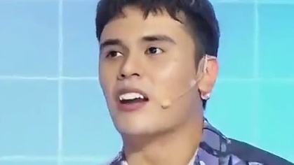 快乐源泉小丁又在认真搞笑