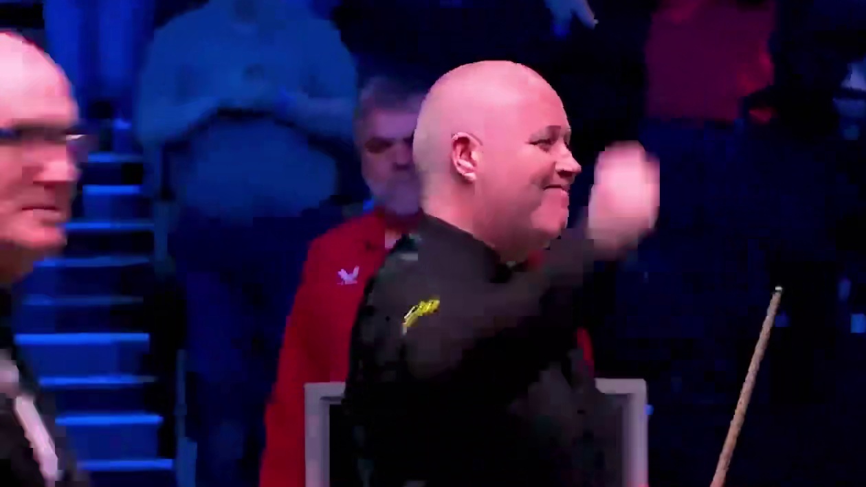 斯诺克最新的比赛，希金斯强势挺进决赛，霍金斯成为四强专业户！ (3)