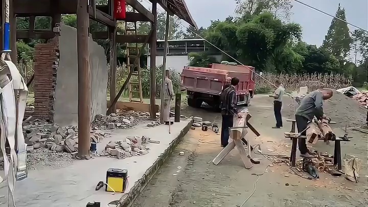 有没有粉丝朋友喜欢这种院子的 旧房改造成都旧房改造