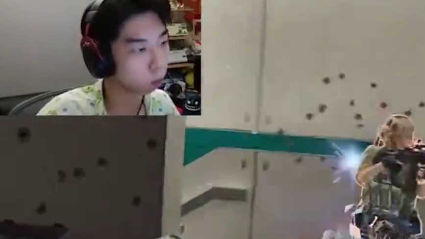 兄弟倒地 王从天降 #左梓轩小叮当  #三角洲行动 #三角洲s6烈火冲天新赛季 #三角洲行动攻略 #