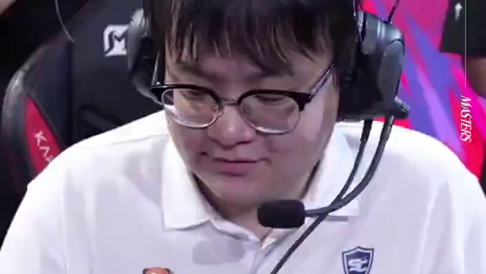 YJN队内语音 Cat9与Siyu上演加密通话 #决胜巅峰全球电竞 #决胜巅峰 #决胜巅峰中国大师赛