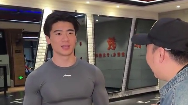 在衡阳带泳池店健身房真的不多！#衡阳探店 #衡阳探店小龙仔 #小龙带你玩转衡阳 #玉麒麟游泳健身