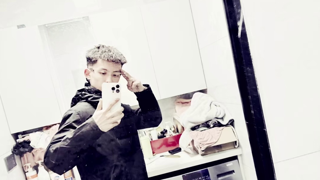 入住虎牙当cf主播的第一天