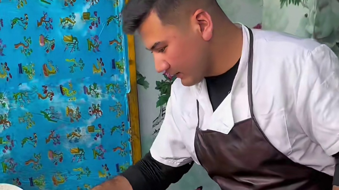 新疆手抓饭32一份满满一大盘太扎实了