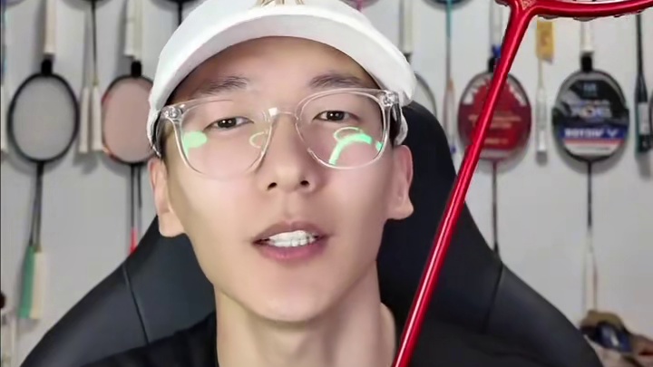 浦锐狂徒龙二代！冲！ #羽毛球拍 #浦锐狂徒龙二代 #浦锐红拍内测