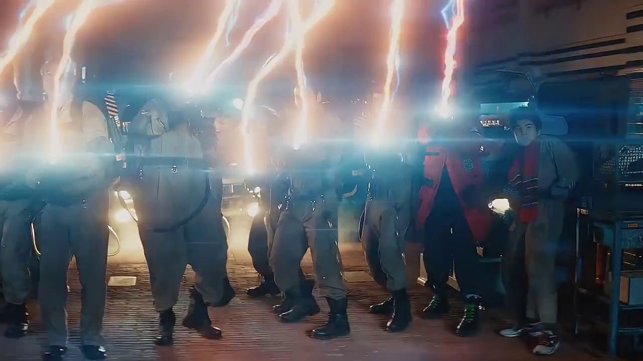 上古邪神率先找到了自己的犄角