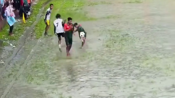 平静的水面培养不出优秀的水手#足球