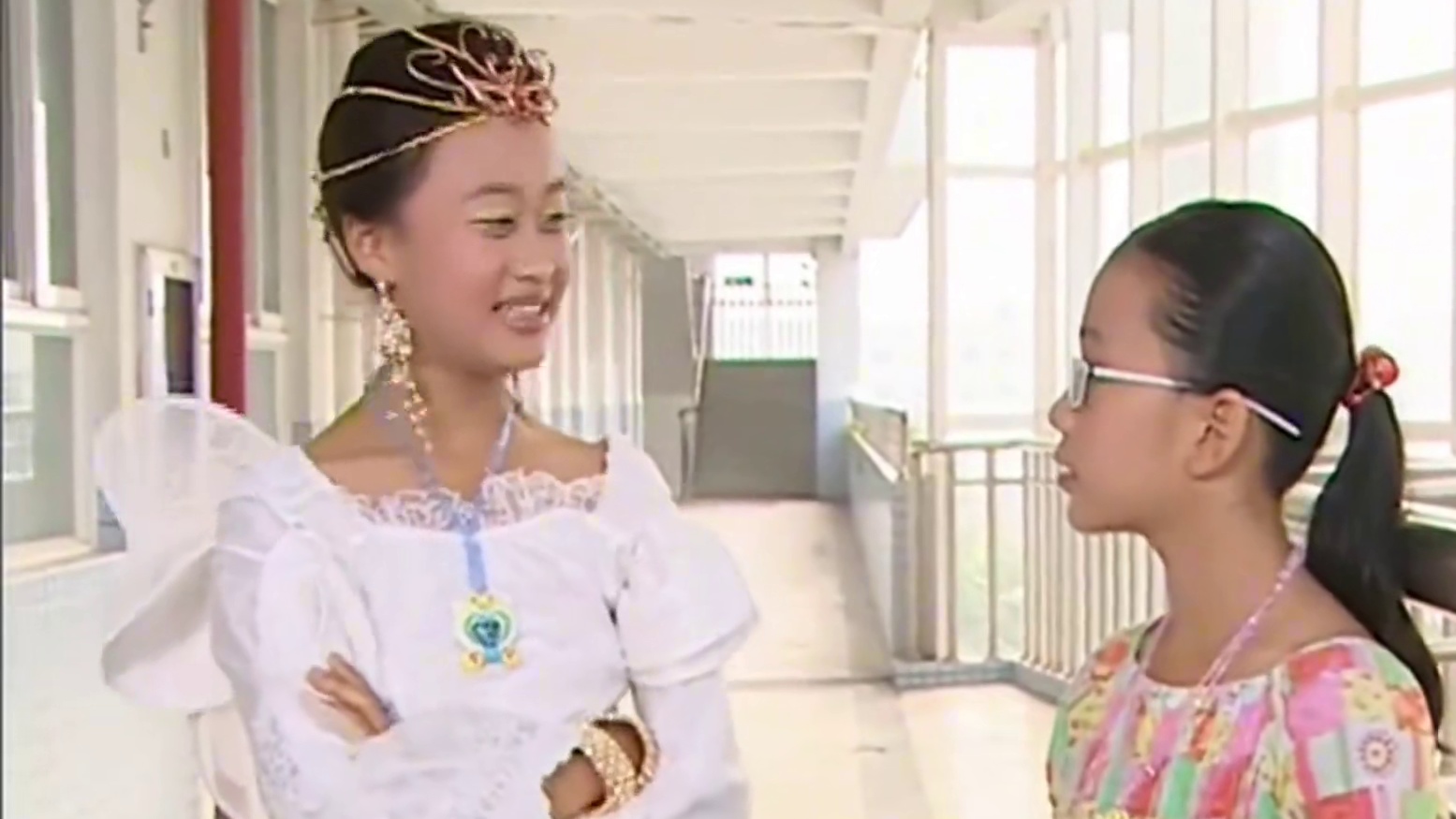 莉莉一打二不带虚的……#合肥方言 #搞笑配音 #二次元 #巴啦啦小魔仙