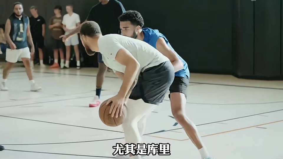 “勇士惨败森林狼17分，到底该不该寻求交易？”