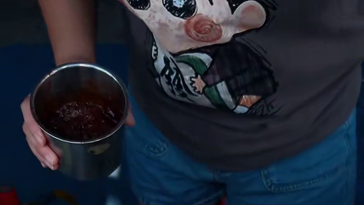 运城街头5块一张的鸡蛋饼，香香软软好好吃呀！