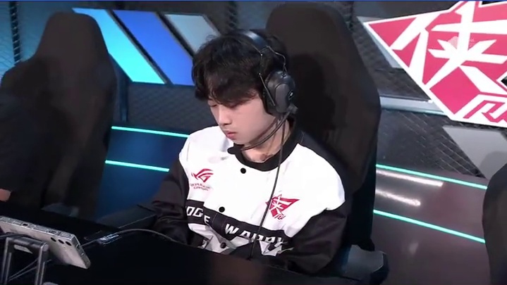 【2025S联赛秋季赛常规赛】第四周第二日第一场2v竞速赛
AG vs RW
第九局：赤城红叶 枢米