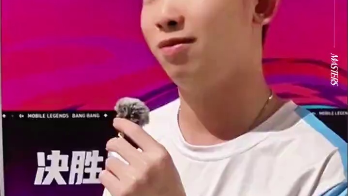 关于在本次大师赛最想打的队伍，YBG的Lanaya自然给到了老东家RA，他要向RA证明，他们都错了！