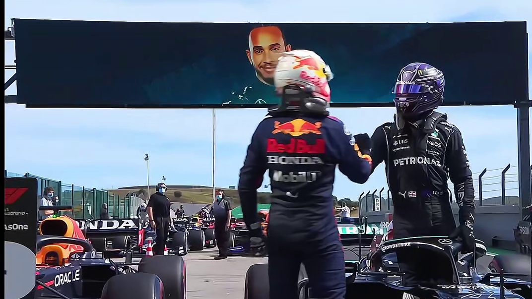 英雄间本应是惺惺相惜！