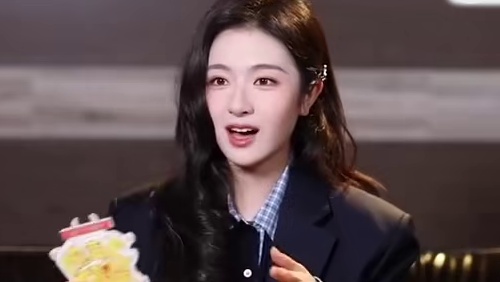 李兰迪《滤镜》杀青后彻底释放本真