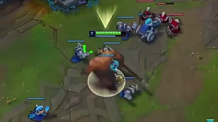 这波小团战告诉你答案，敌方英雄直接被碾压