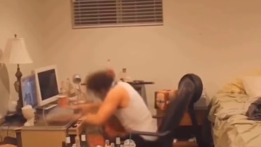 蛋仔派对：时隔两年再次揭秘奶酪背包 居然变化这么大！