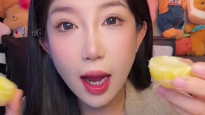 冰糖橙来啦！纯甜不酸哦！真的吃不到酸度 就是甜 皮不厚水分也很大，特别好吃