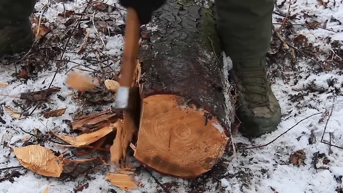 第1集：一把火烧出一个带火炕的小屋，这也太简单了