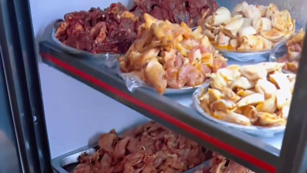 12元不限时不限量！洋芋豆腐小瓜菌子丸子甜品主食…随便吃的自助！