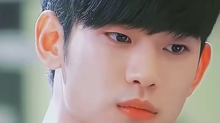 但那些本可以拯救她的机会却被永远埋葬了