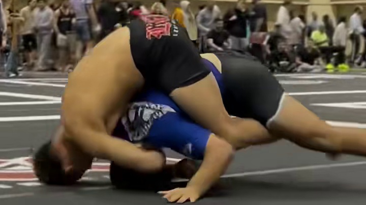 他反复的挑衅对手，结果却出人意料