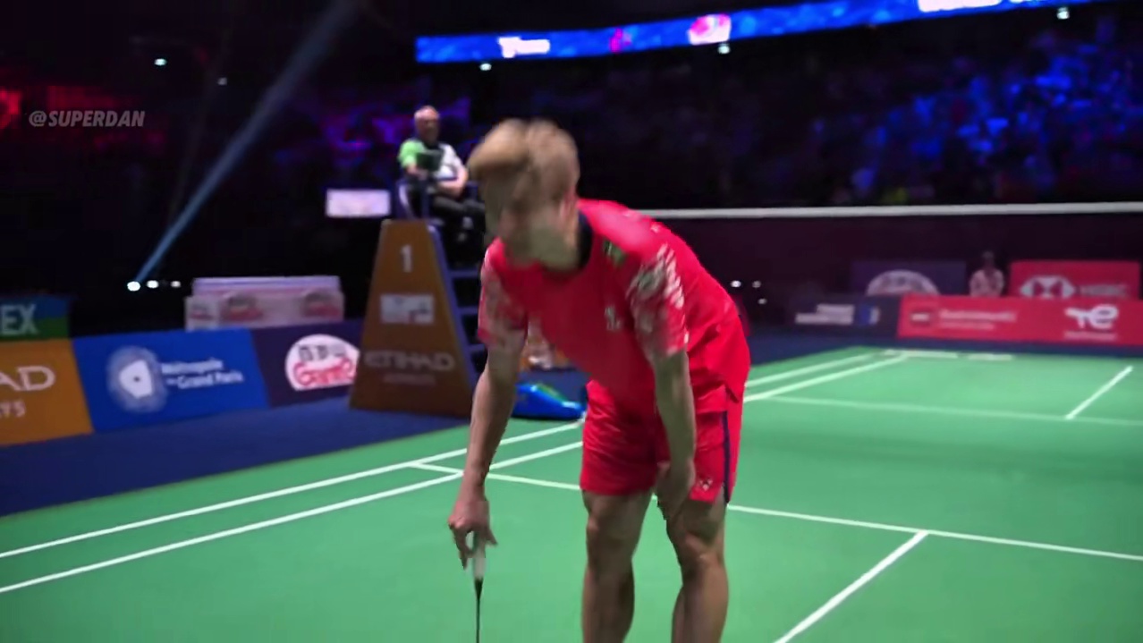 2025世锦赛男单决赛：石宇奇2-1昆拉武特！加冕世界冠军！