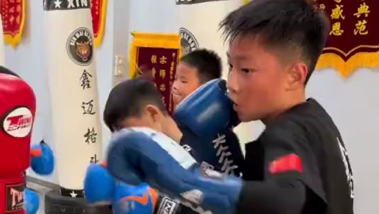 #少儿格斗  你的孩子培训班能坚持学多久  点赞关注即可获得90分钟训练心得