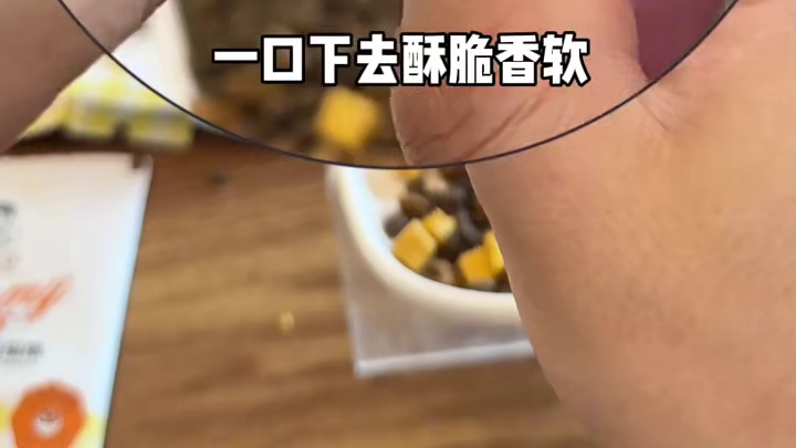 再不薅诚实一口yummy三拼猫粮我怕马上没库存了！现在新品尝鲜首单减10元！一袋两斤半呢