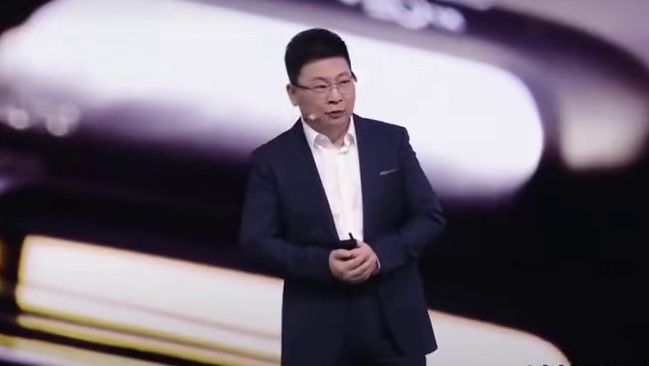 鸿蒙智行压轴新品！新款享界S9官宣，售价会有惊喜吗？