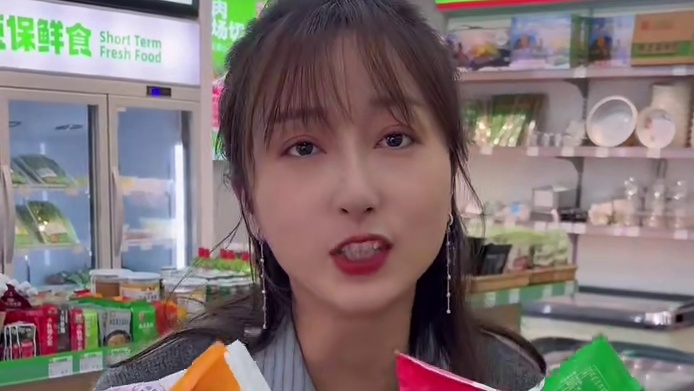 冬天在家吃火锅也太划算了吧！ #在家吃锅圈不止省一半 #有锅圈永远火锅自由 #秋天火锅的仪式感 #超