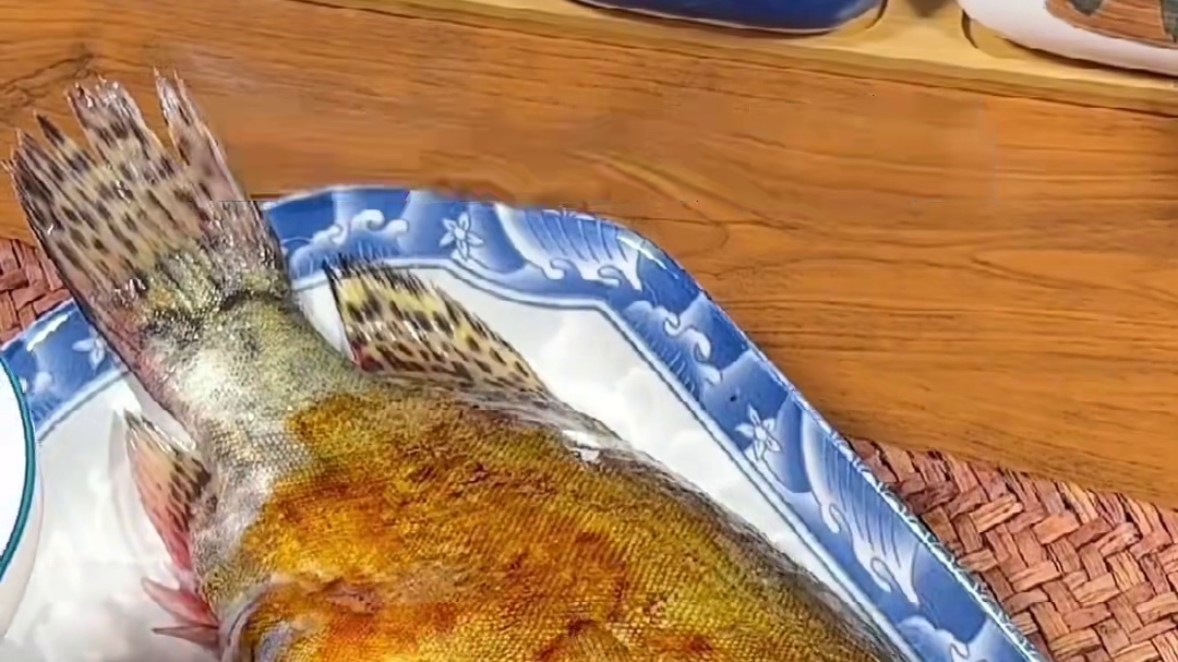 安徽有一道名菜叫“鱼咬羊”鳜鱼的独特做法，一个字鲜！