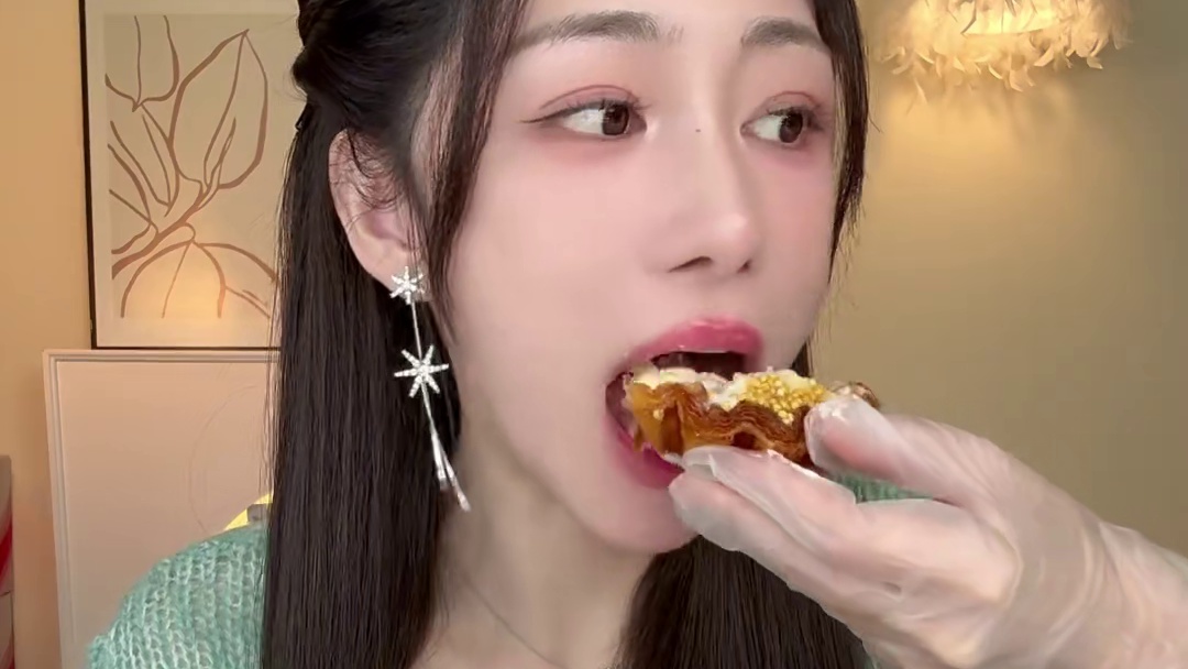 最近超火的奶皮子烤布蕾蛋糕，我来试试怎么个事儿