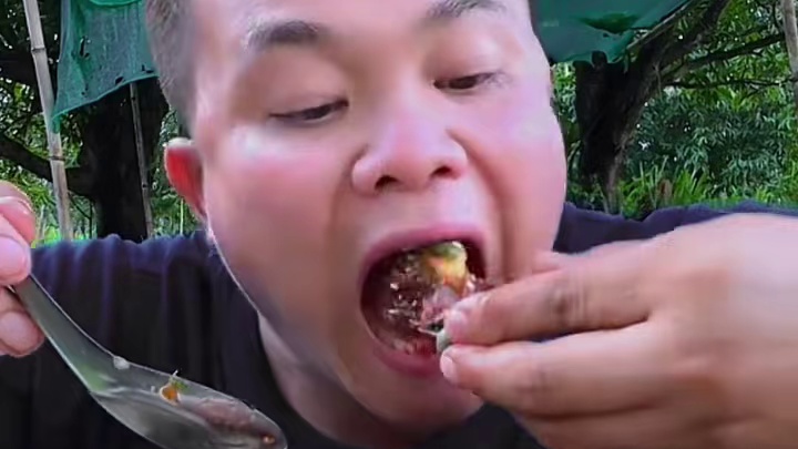 泰式‍鲜辣剁椒️冰鲜大毛蛤 #泰国大叔#泰国美食#内容启发搜索 #种草激励计划 #全民任务