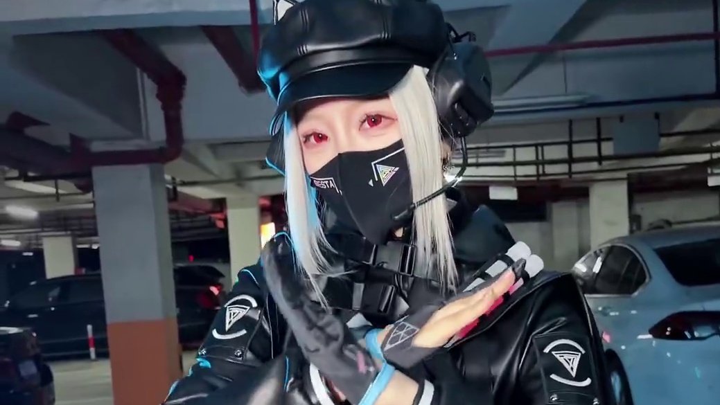 你好可爱呀 香香软软嘟 都不敢想和你谈恋爱有多幸福 对了 你有AW子弹吗