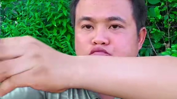 弹性十足的小章鱼足泰式酸辣料汁️ 泰国美食