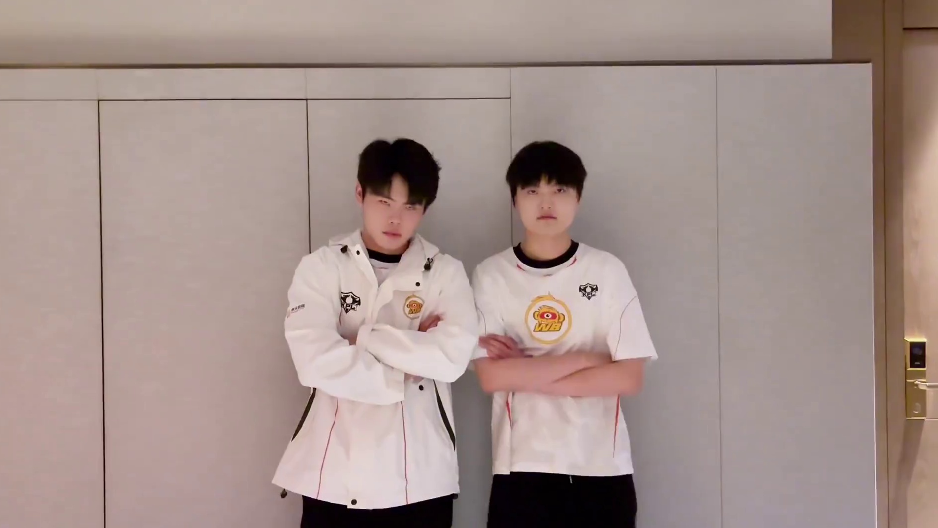 一起摇一个 #北京WB #2025KPL年度总决赛 #孤身摇挑战