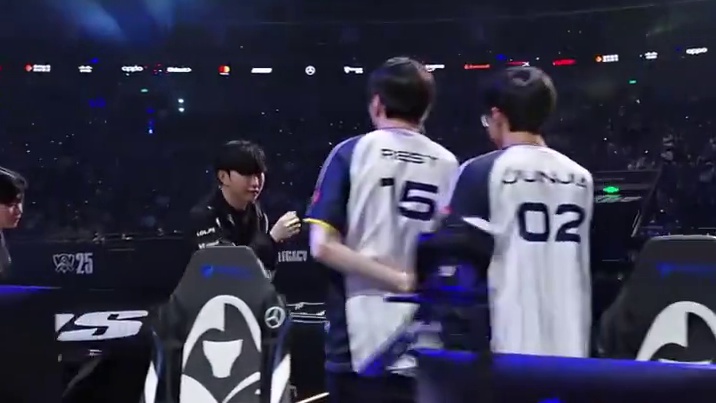 KT 3:0 CFO晋级淘汰赛下一轮 #KT战胜CFO  #S15淘汰赛  #英雄联盟S15  #上