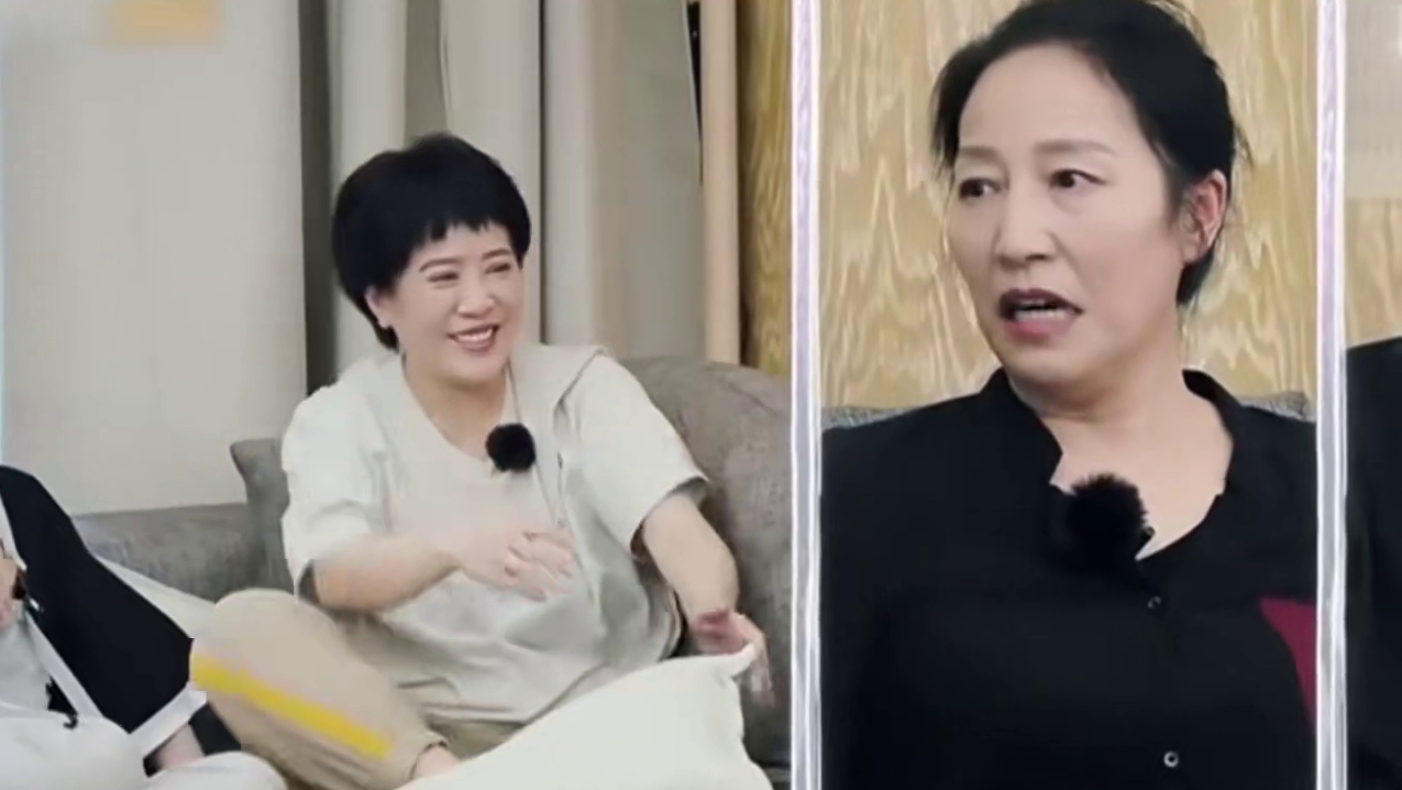 李晟妖娆躺在沙发上迎接李佳航