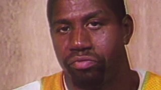 喬丹傳記第3集：看似一本正經(jīng)的籃球之神，實(shí)則騷得一批，腳踏兩條船后，還能面不改色