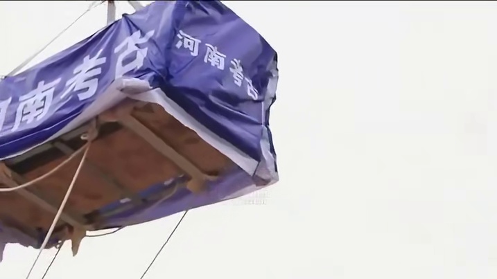 一座编号为M18的古墓，主棺从野外运进实验室#考古发掘 #古墓 #文物