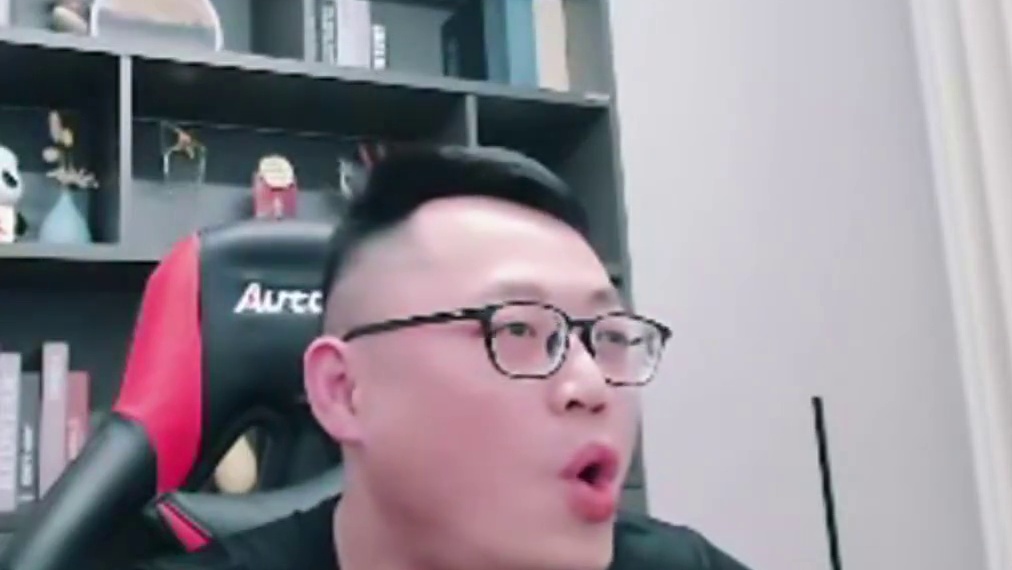 挑战全网，最胡娜迦 #炉石传说 #酒馆战棋  #2025炉石国服周年庆