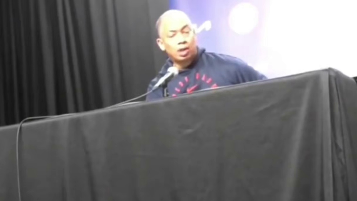 全网球迷要求严查泰伦卢！他究竟有哪些骚操作？ #NBA #快船队 #泰伦卢 #哈登 #伦纳德