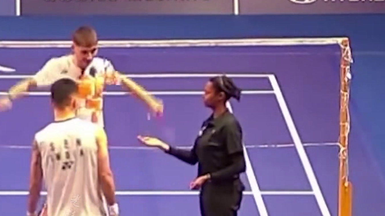 连砍5分的大逆转！拉克什亚森关键分大心脏翻盘小波波夫！ 森成功连砍5分实现大逆转，该说不说，这是这的