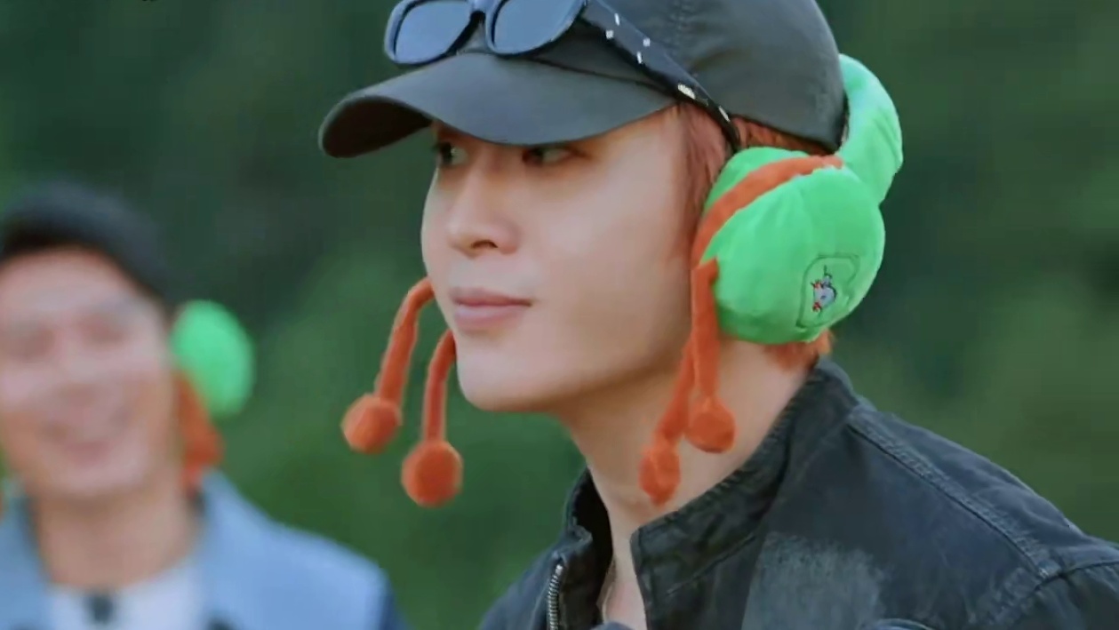 范丞丞：哥哥下手怎么没轻没重的