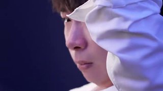 眾人賽后動容落淚 #T1戰(zhàn)勝AL  #S15淘汰賽  #英雄聯(lián)盟S15  #上聊S15